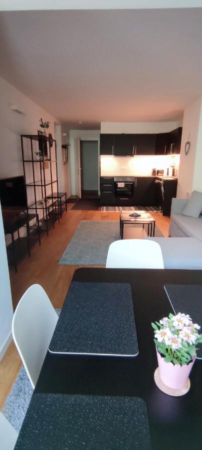 Lisa Apartman 巴德小基希海姆 外观 照片